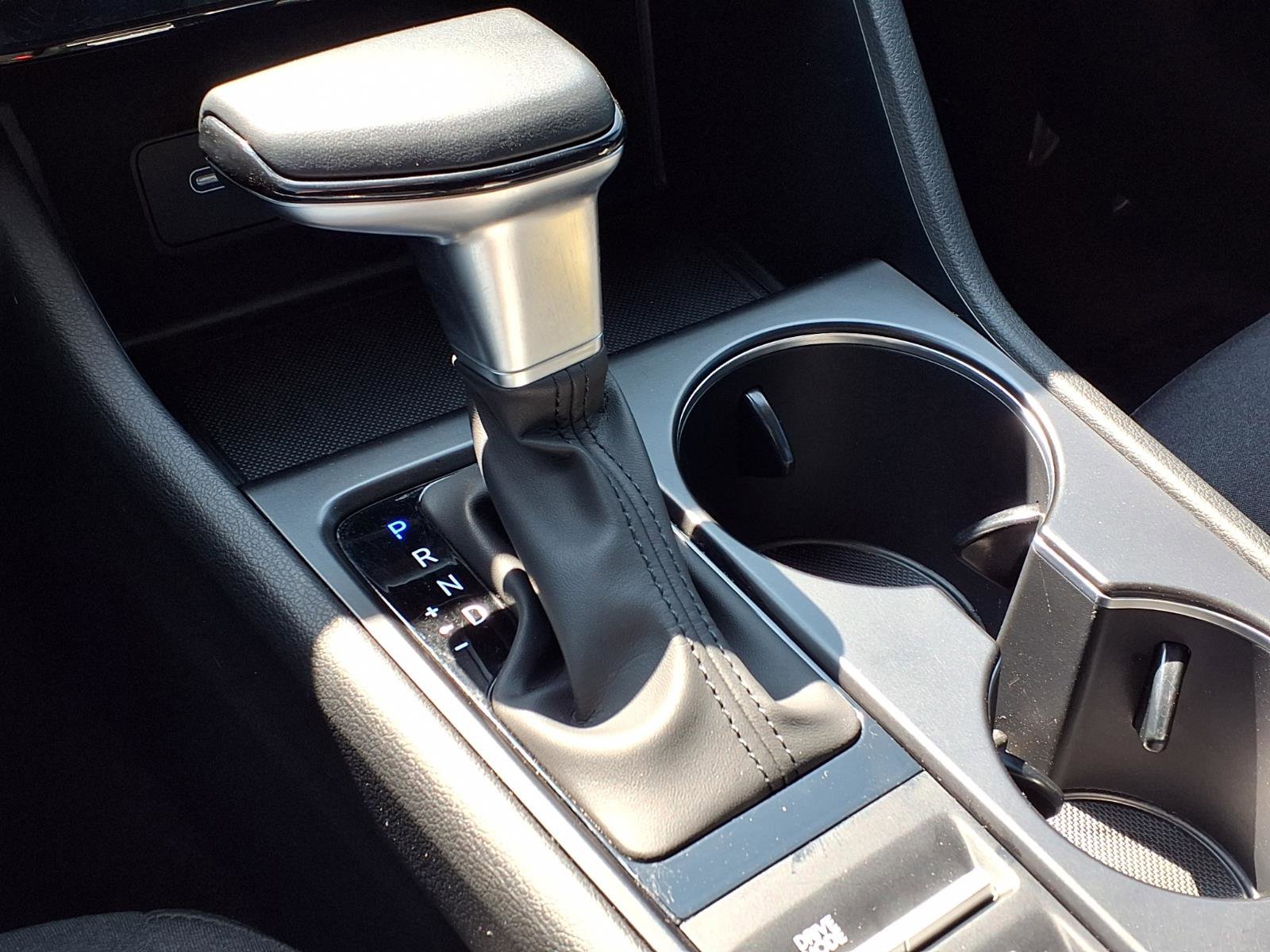 Certified 2025 Hyundai Sonata SE image 13