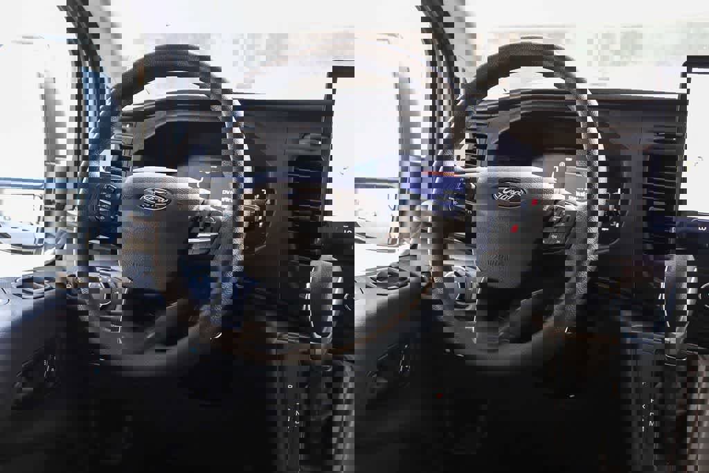 New 2026 Ford Transit 250 148 Medium Roof image 15