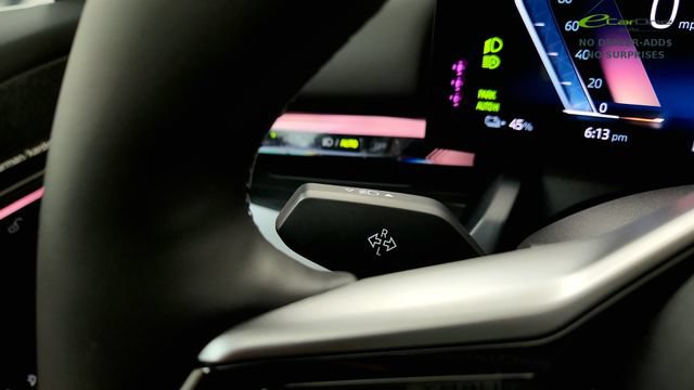 Used 2025 BMW i5 eDrive40i RWD image 61