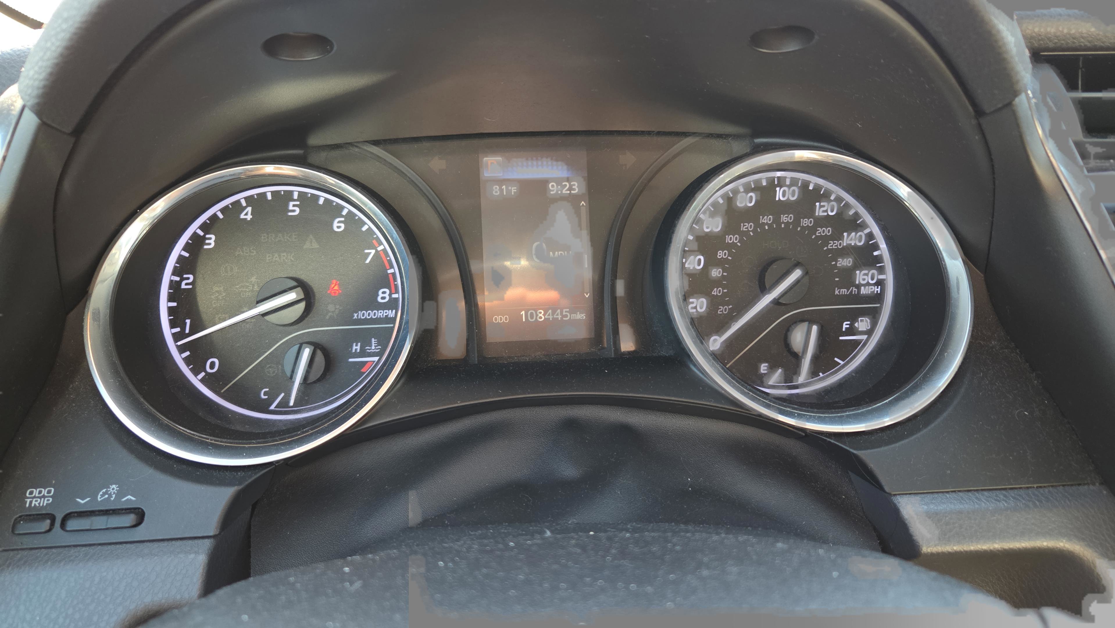 Used 2019 Toyota Camry SE FWD image 28