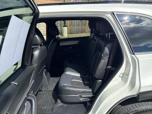 Certified 2025 MAZDA CX-70 Plug-In Hybrid w/ Premium Plus AWD/4WD image 12