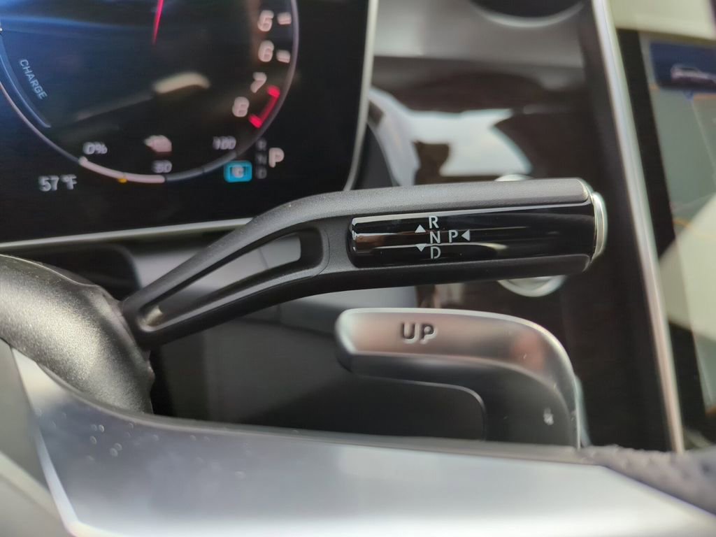 New 2025 Mercedes-Benz GLC 63 AMG S image 25