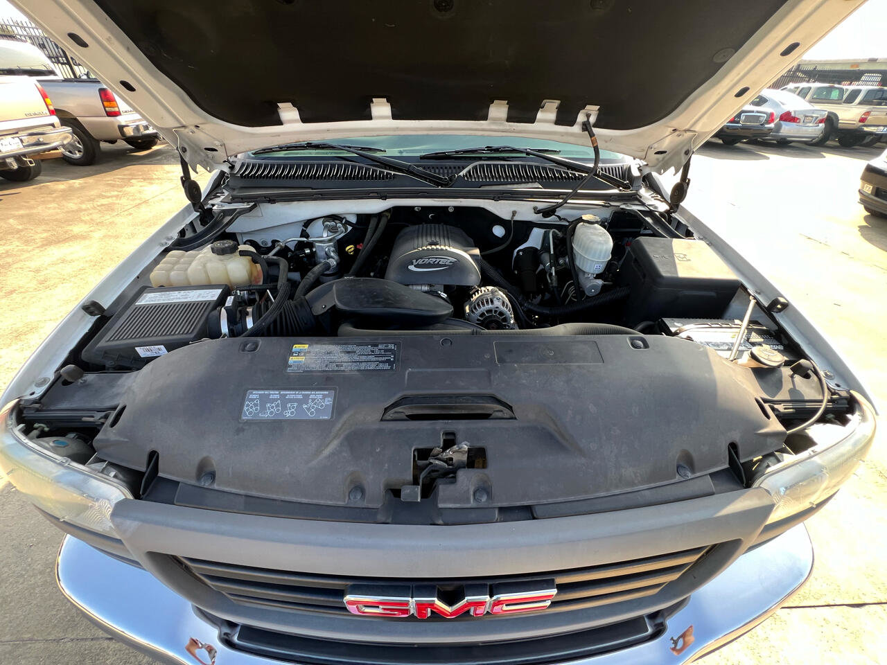 Used 2004 GMC Sierra 2500 W/T image 37