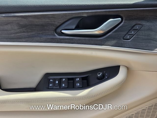 New 2026 Jeep Grand Cherokee L Limited RWD image 30