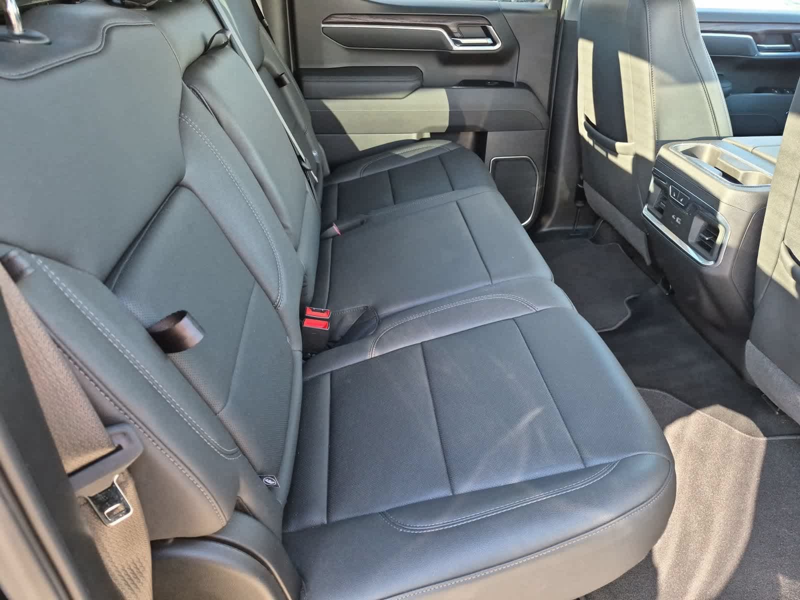 Used 2025 GMC Sierra 1500 SLT w/ SLT Premium Package AWD/4WD image 20