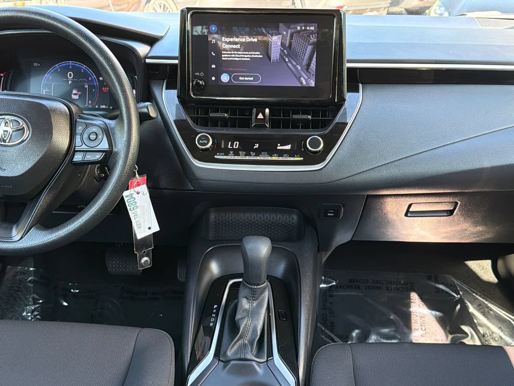 Used 2026 Toyota Corolla LE FWD image 14