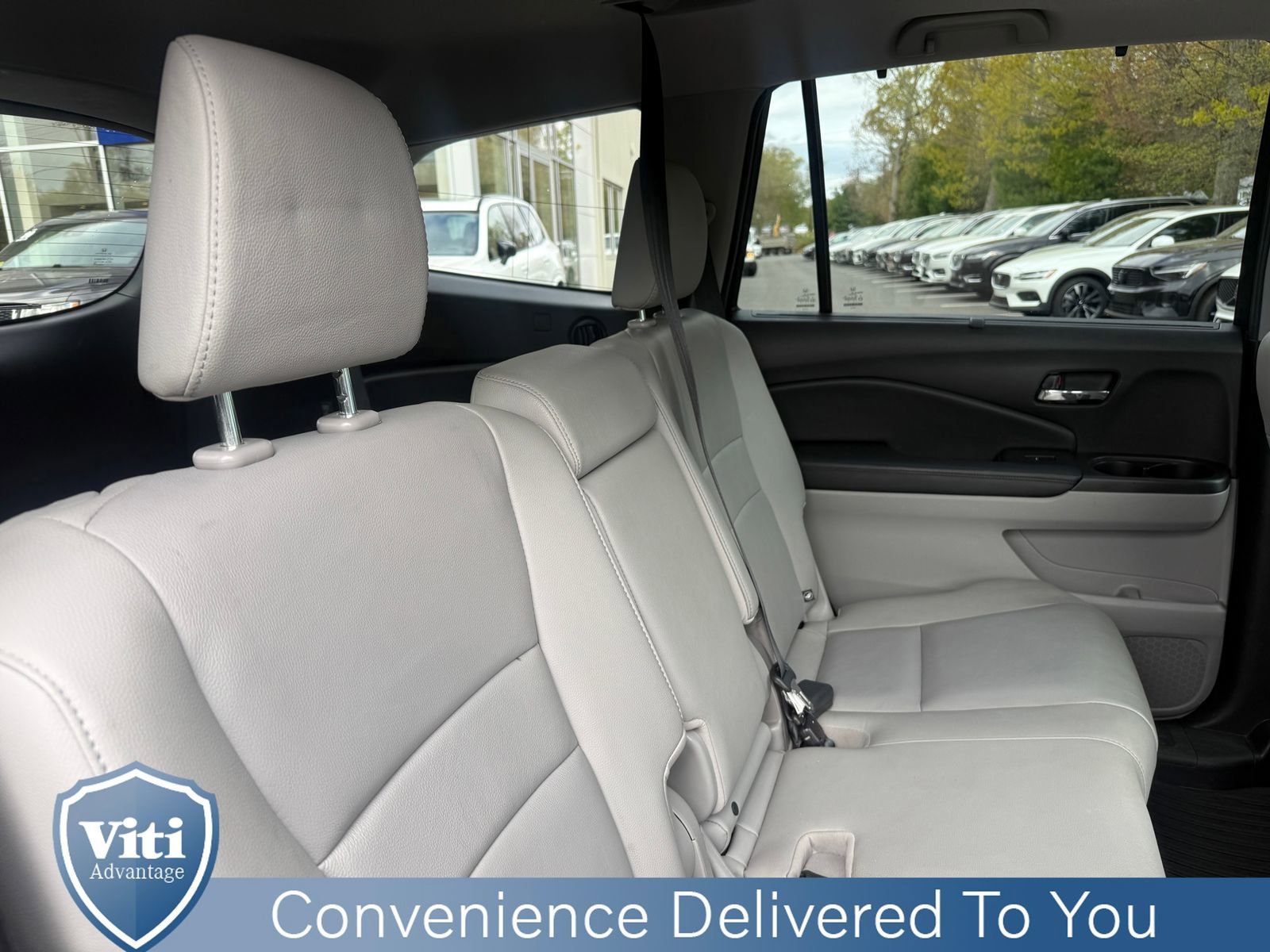 Used 2018 Honda Pilot Touring image 28