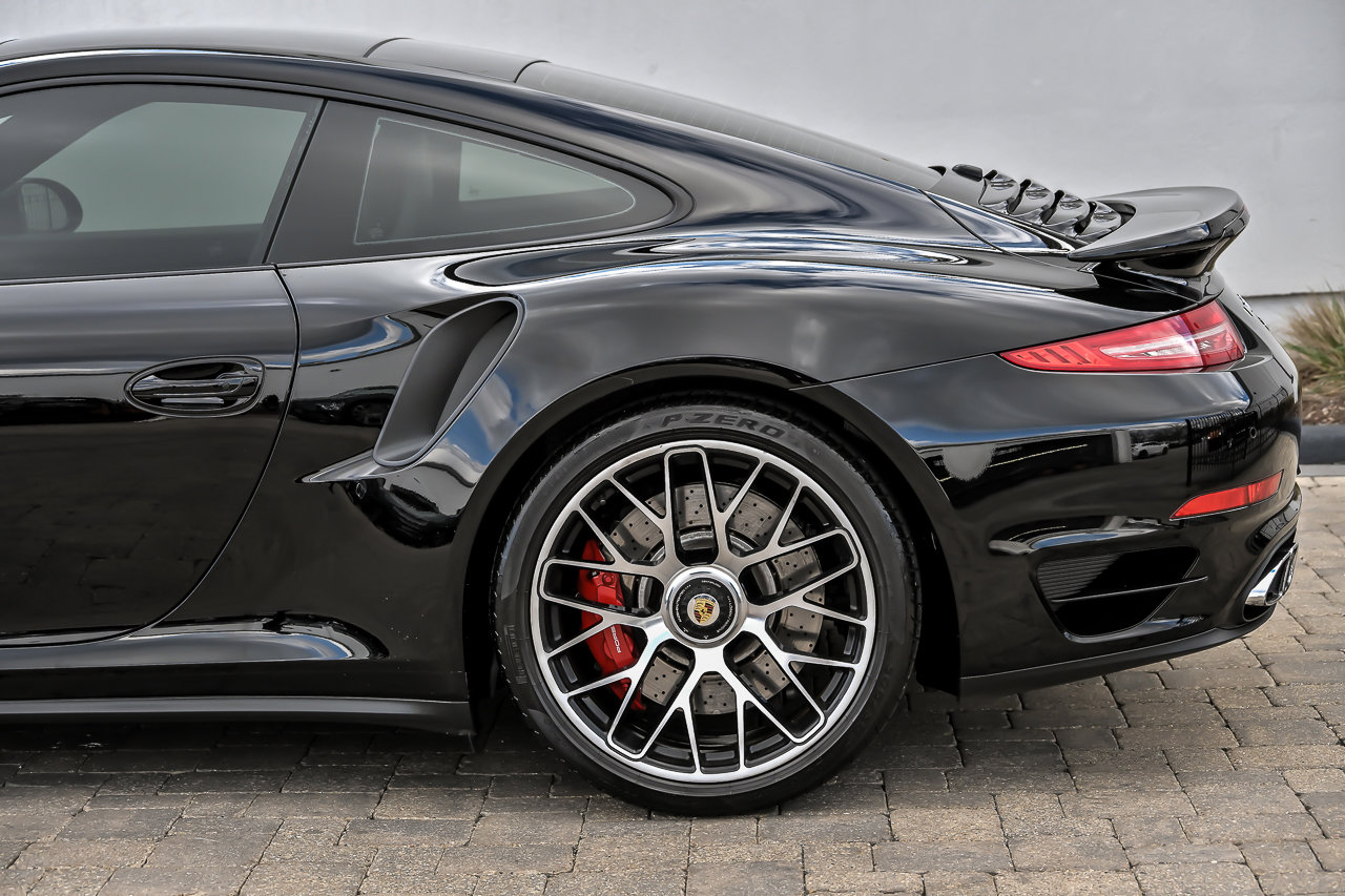Used 2016 Porsche 911 Turbo image 15