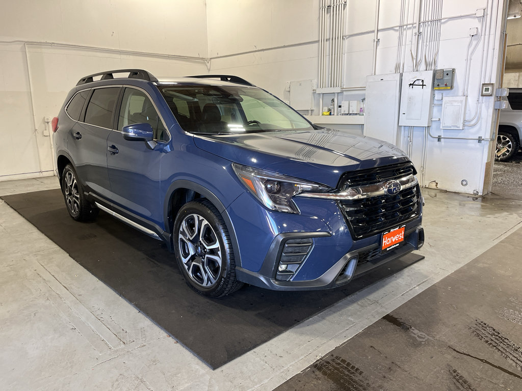 Used 2023 Subaru Ascent Limited AWD/4WD image 3