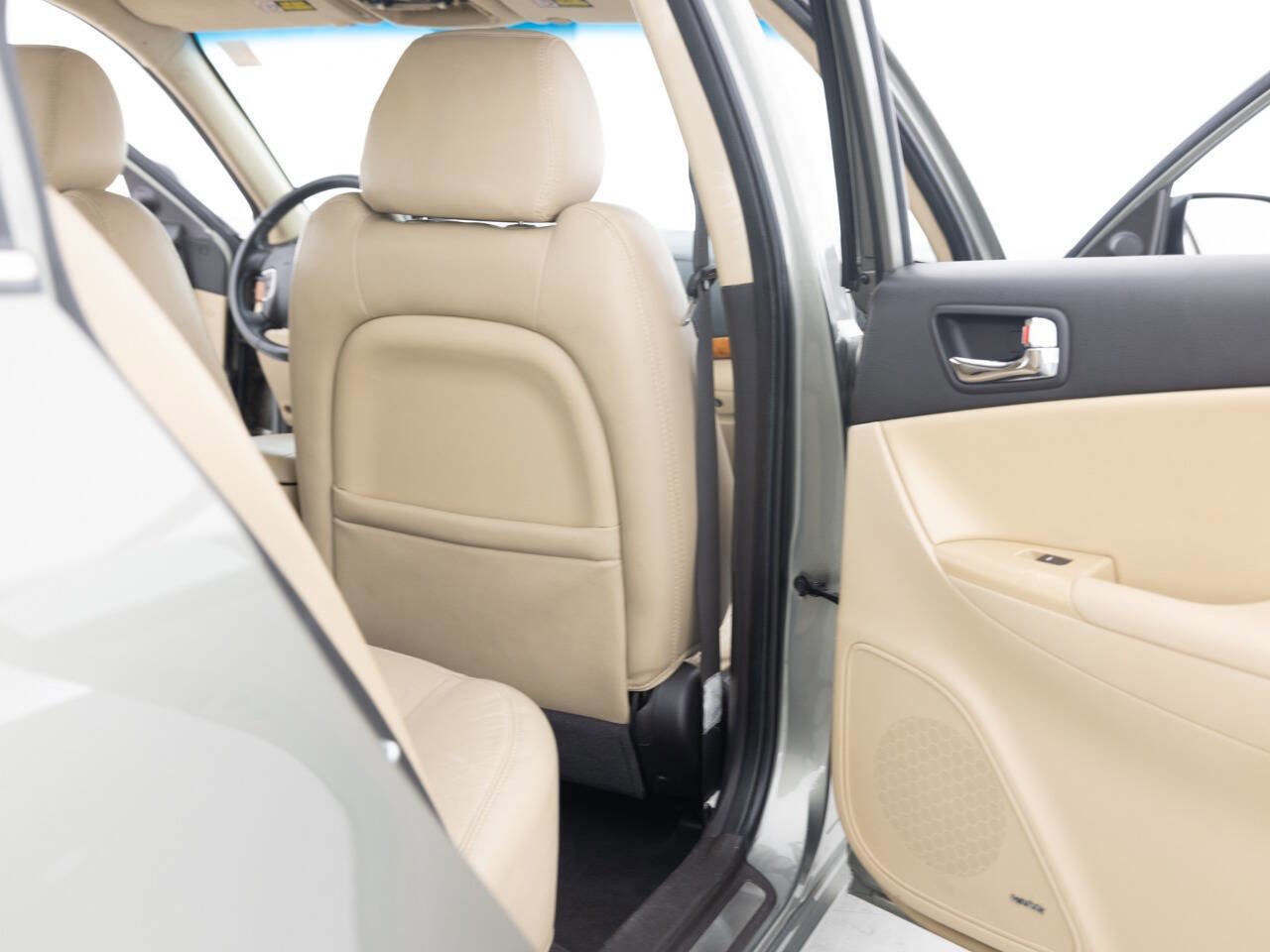 Used 2010 Hyundai Sonata Limited FWD image 30