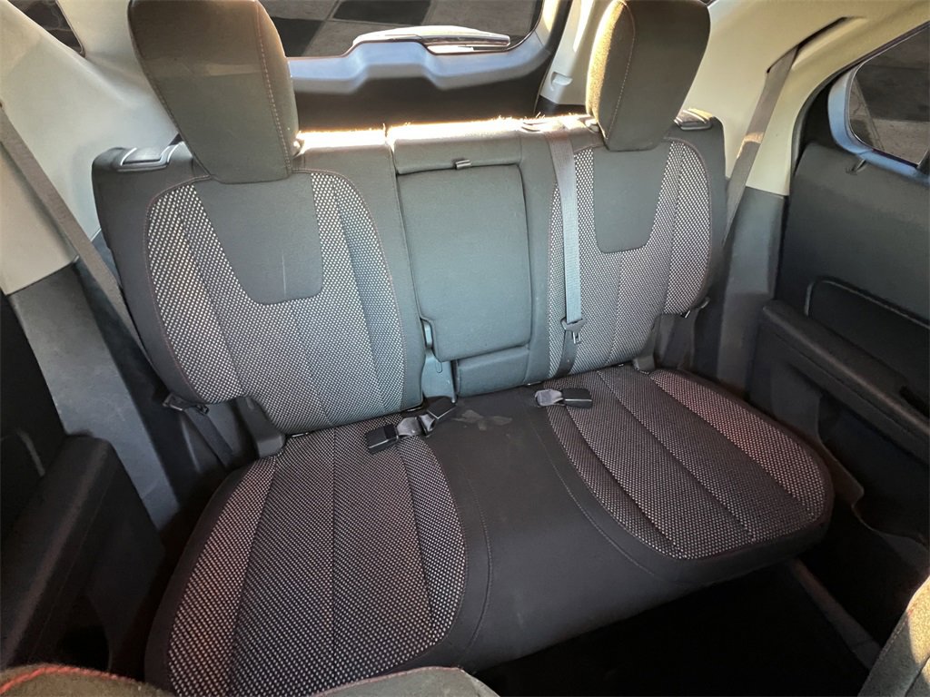 Used 2017 Chevrolet Equinox LT w/ Convenience Package image 18