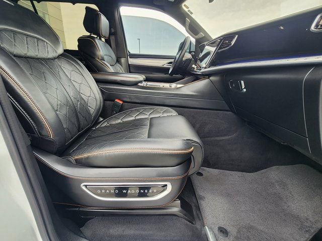 Used 2022 Jeep Grand Wagoneer Series III image 19