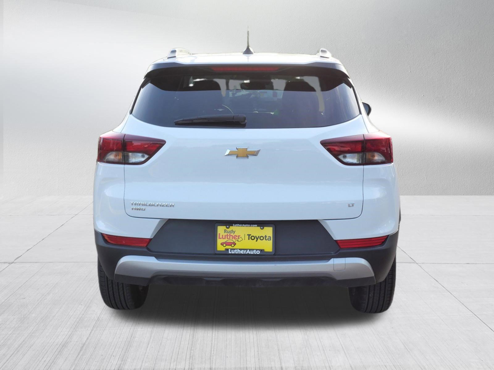 Used 2025 Chevrolet TrailBlazer LT AWD/4WD image 6