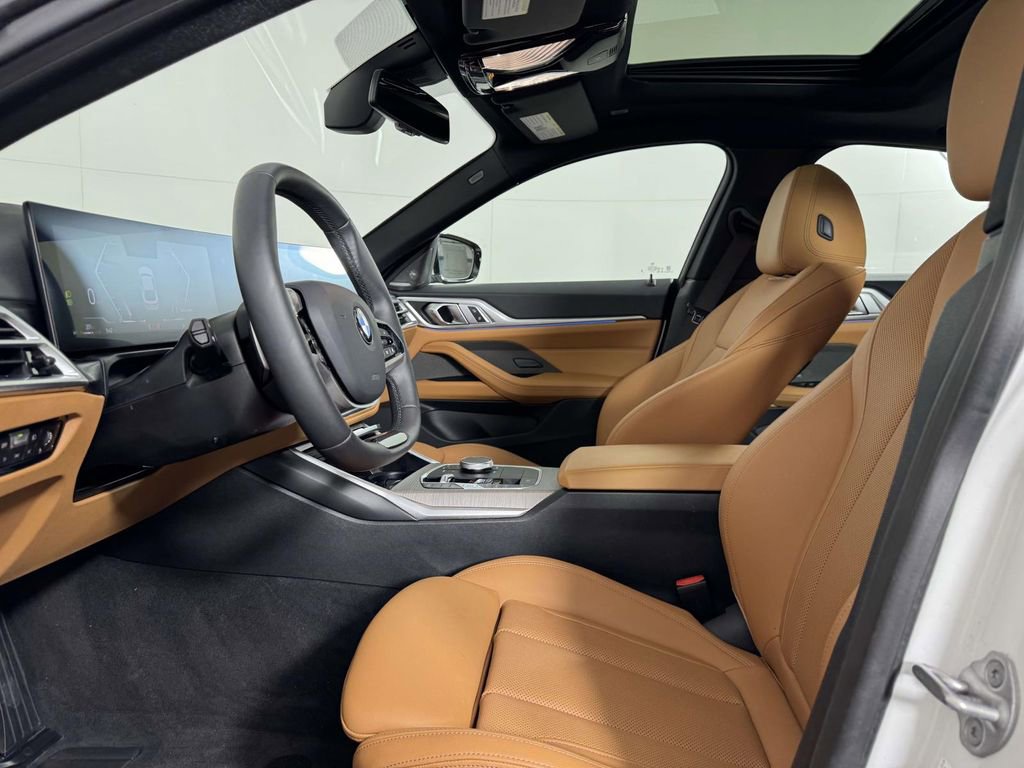 Used 2025 BMW 430i xDrive w/ Premium Package AWD/4WD image 4