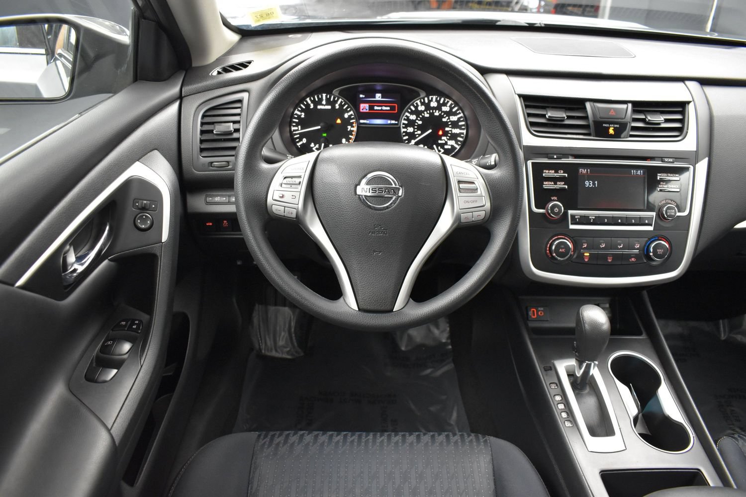 Used 2017 Nissan Altima 2.5 S w/ Power Driver Seat Package FWD image 13