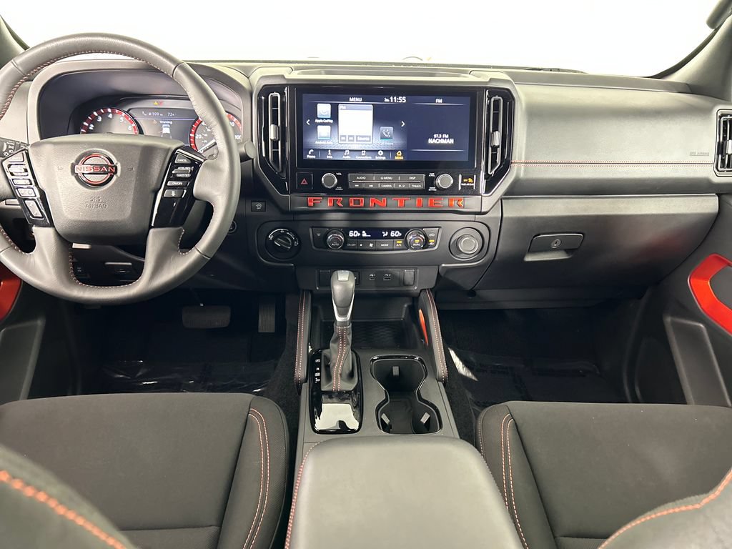 Used 2025 Nissan Frontier PRO-4X w/ Tow Package AWD/4WD image 19