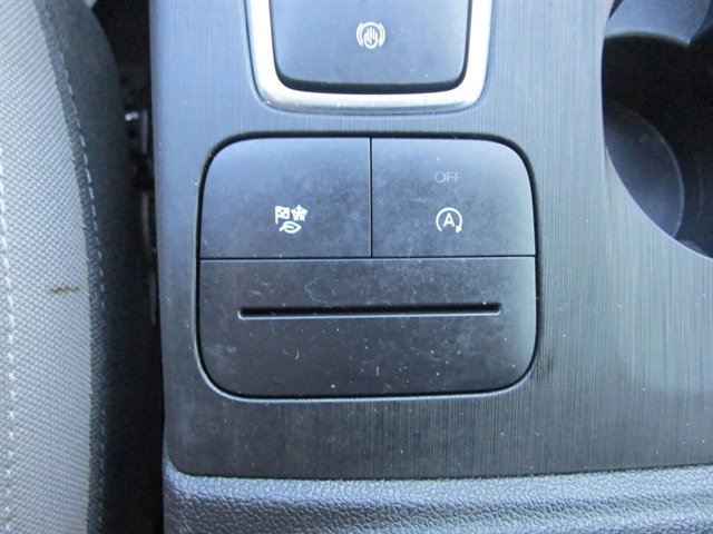 Used 2021 Ford Escape S image 31