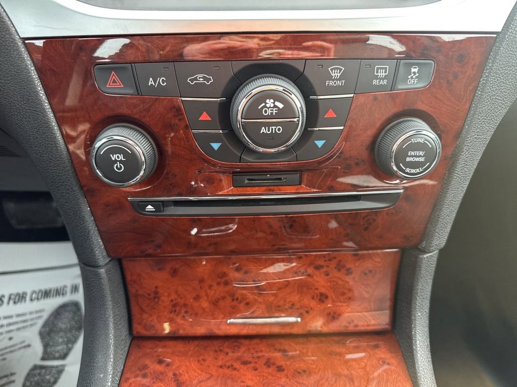 Used 2012 Chrysler 300 Limited image 18