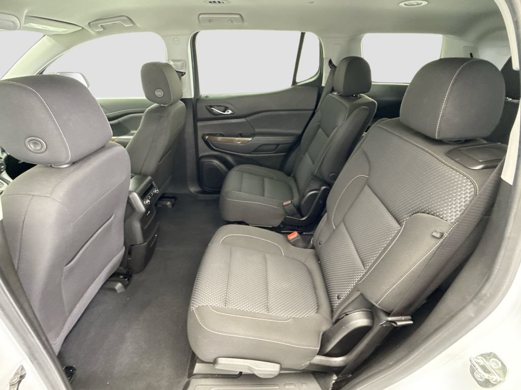 Used 2023 GMC Acadia SLE w/ Elevation Edition FWD image 19