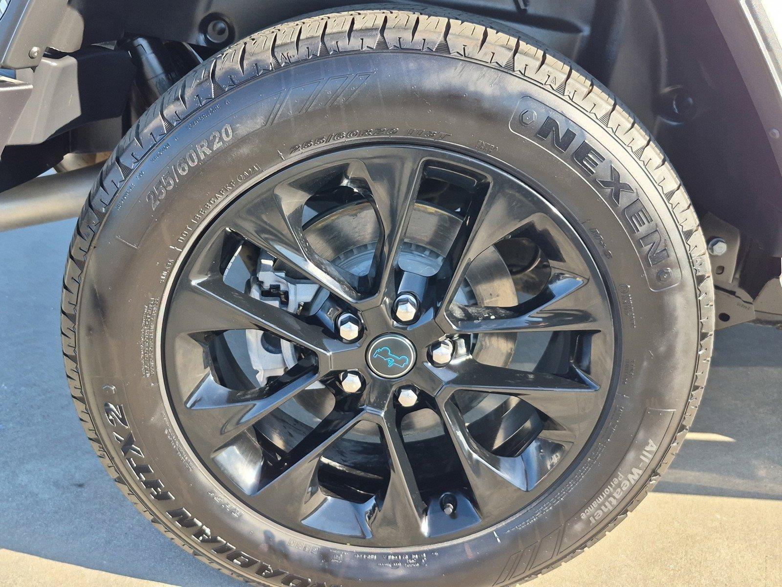 Certified 2025 Jeep Wrangler Unlimited Sahara AWD/4WD image 14