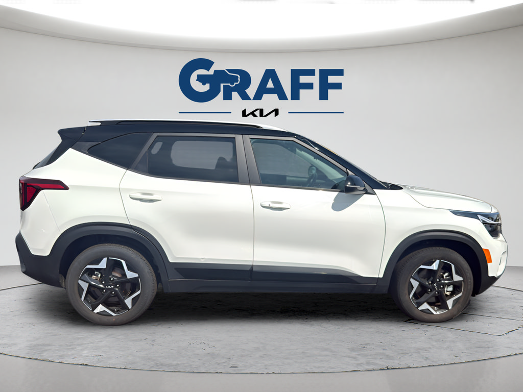 Used 2025 Kia Seltos S AWD/4WD image 9