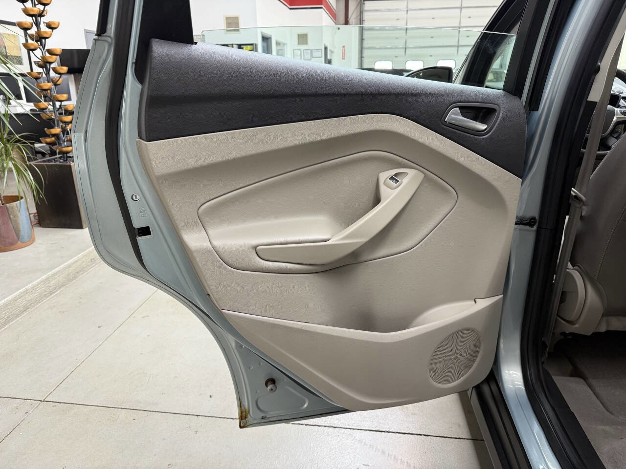 Used 2014 Ford C-MAX SE w/ Equipment Group 203A image 12