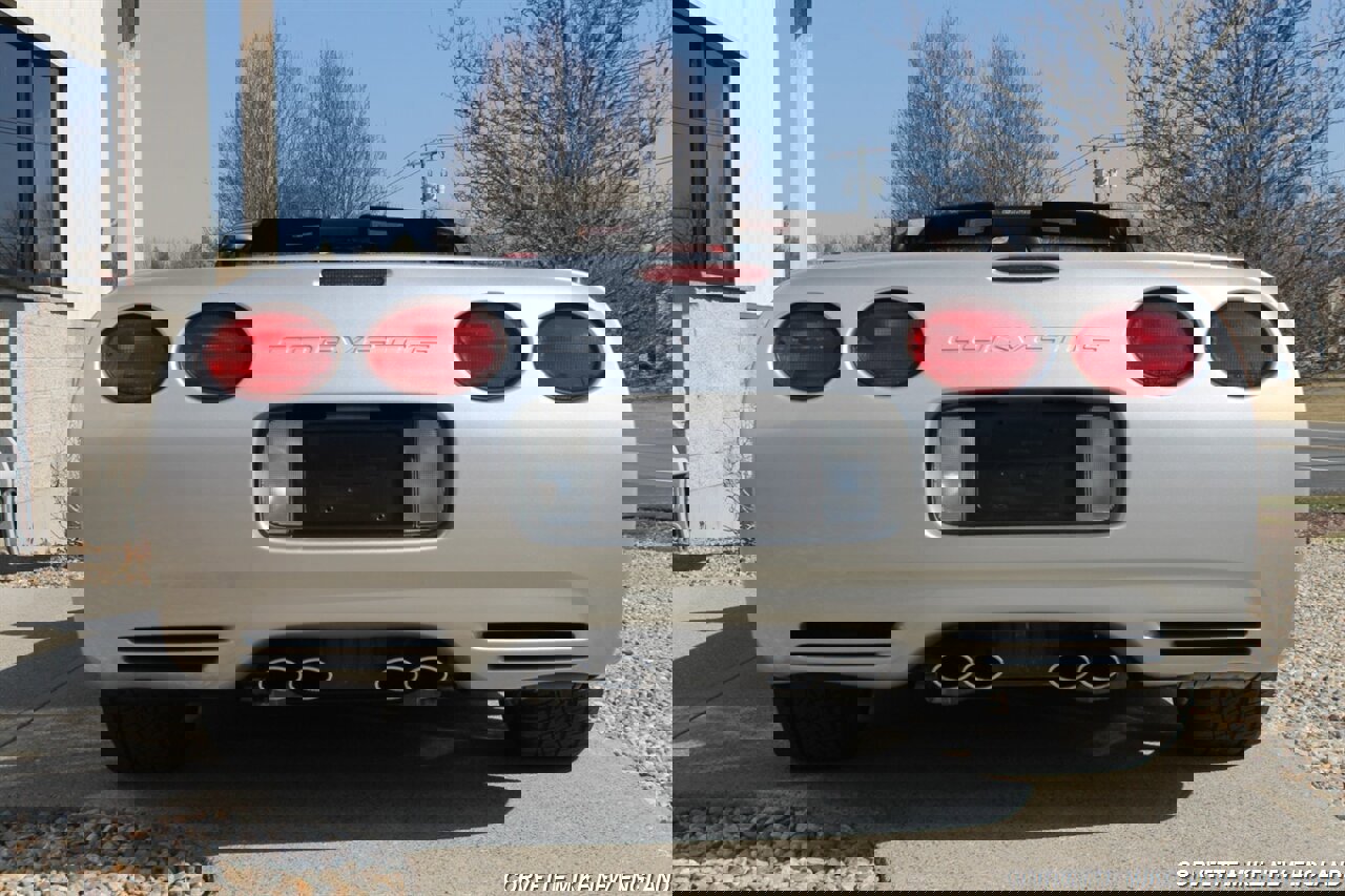 Used 2001 Chevrolet Corvette Convertible w/ Preferred Equipment Group2 image 26