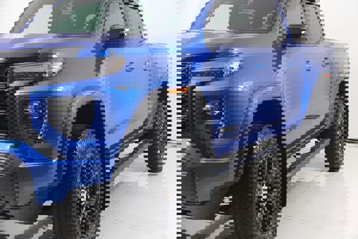 Used 2023 GMC Canyon Elevation w/ Convenience Package image 73