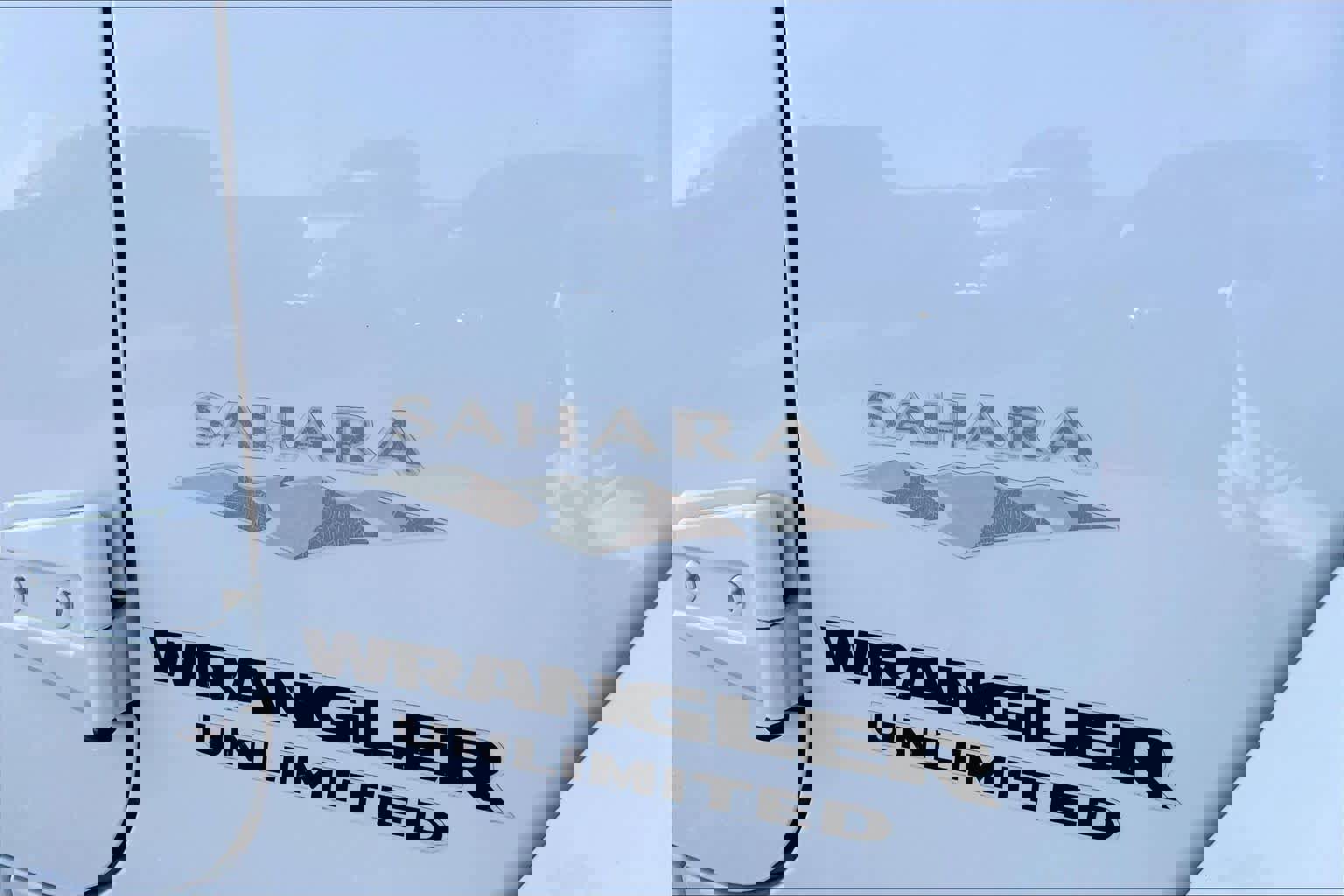 Used 2015 Jeep Wrangler Unlimited Sahara w/ Max Tow Package image 10