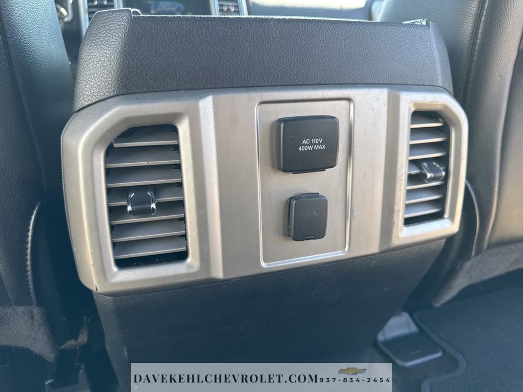 Used 2015 Ford F150 Lariat image 27