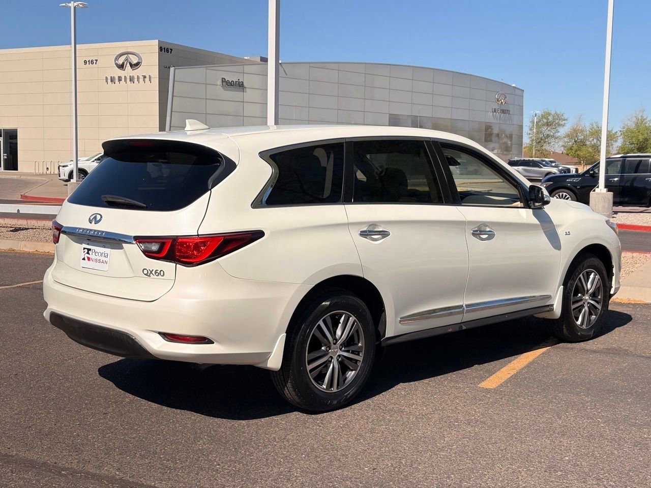 Used 2020 INFINITI QX60 Pure FWD image 8