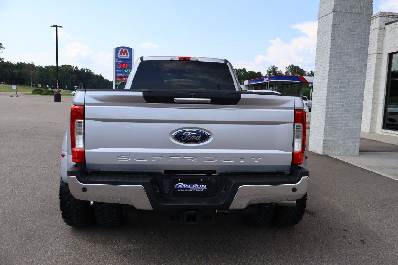 Used 2019 Ford F350 XLT w/ XLT Premium Package AWD/4WD image 8