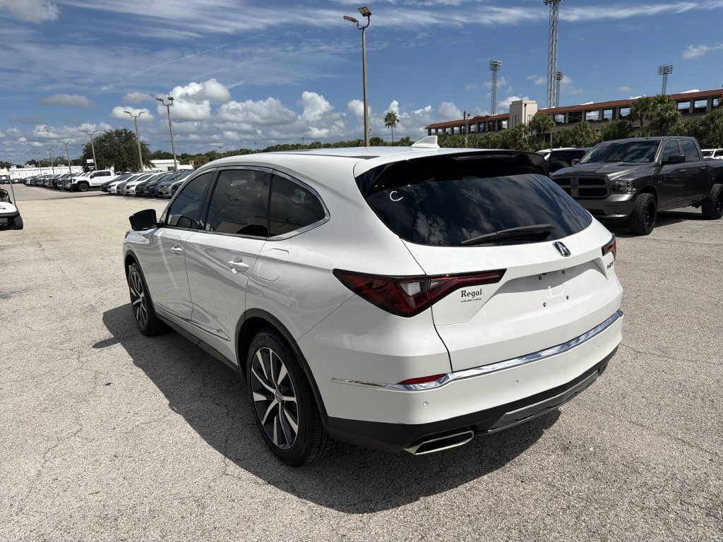 Used 2026 Acura MDX w/ Technology Package FWD image 6