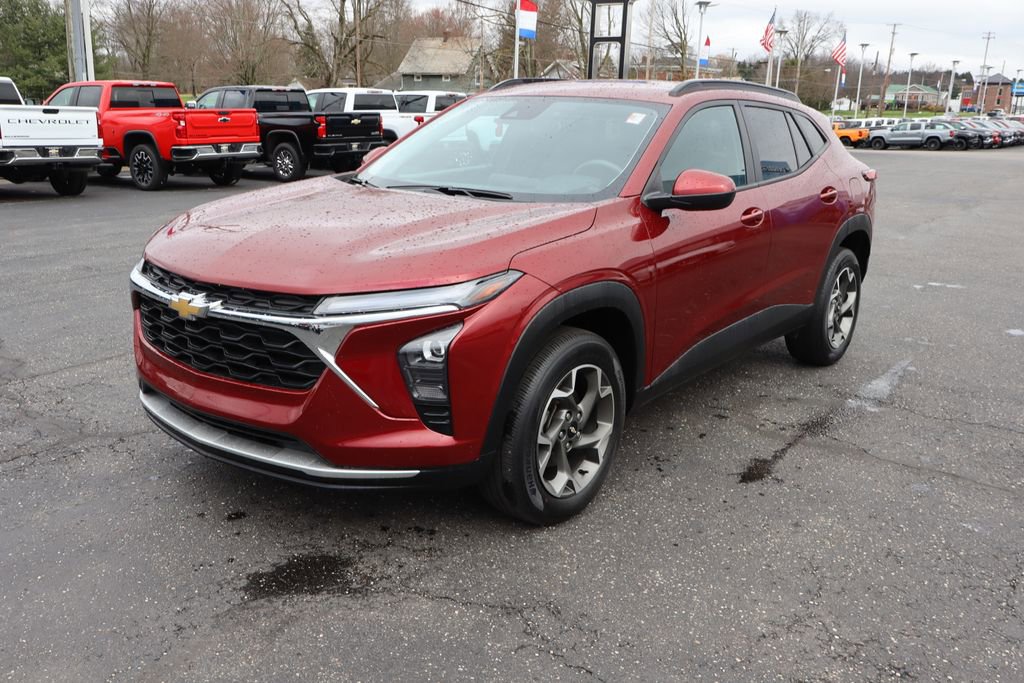 Used 2024 Chevrolet Trax LT image 28