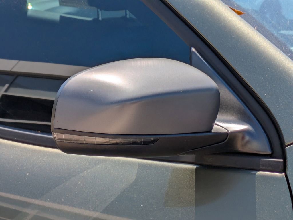 Used 2020 Jeep Cherokee Trailhawk w/ Technology Group AWD/4WD image 12