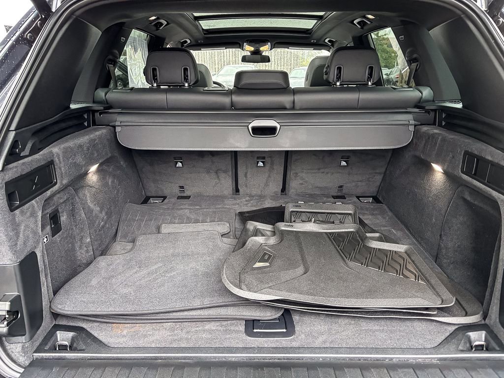 Certified 2022 BMW X5 xDrive40i w/ Premium Package image 45