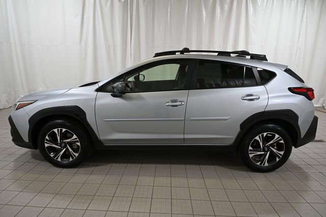 Used 2024 Subaru Crosstrek 2.0i Premium image 9