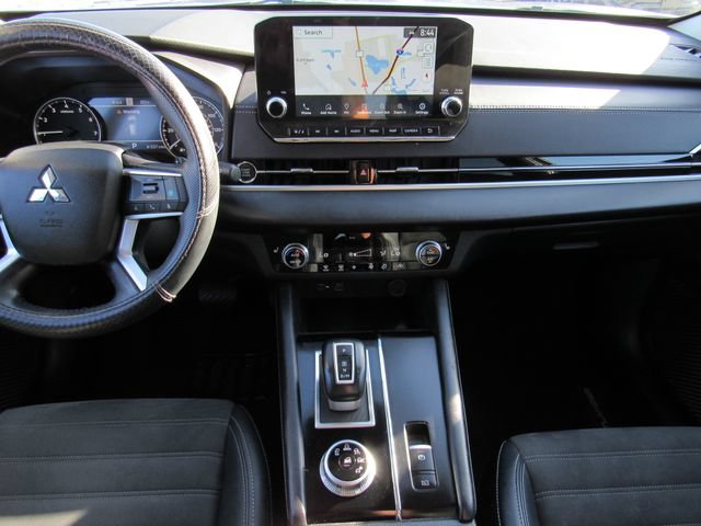 Used 2023 Mitsubishi Outlander SE FWD image 20
