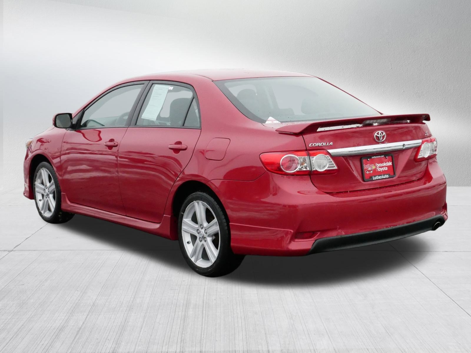 Used 2013 Toyota Corolla S image 5