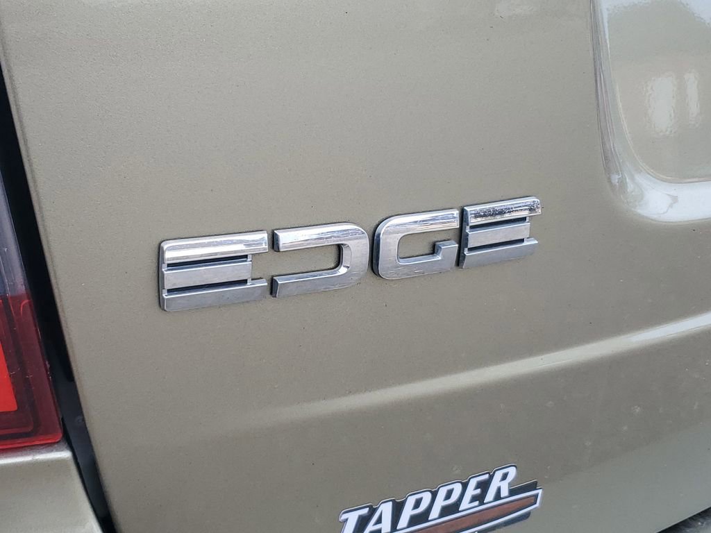 Used 2012 Ford Edge Limited FWD image 6
