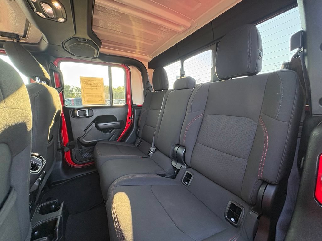 Used 2023 Jeep Gladiator Rubicon AWD/4WD image 24