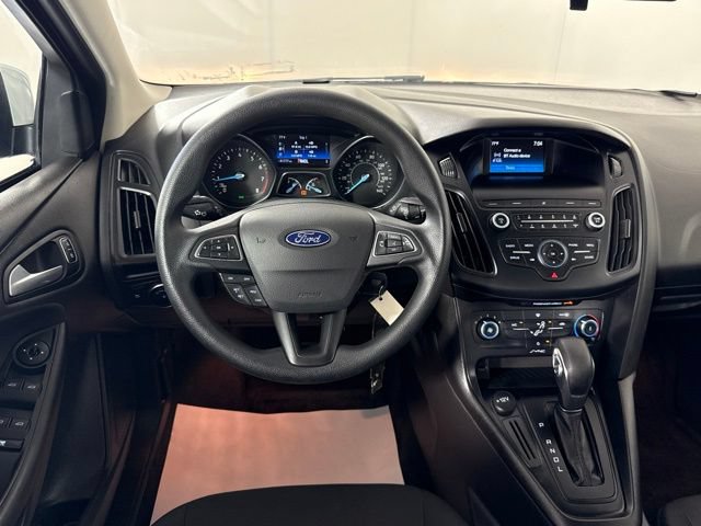 Used 2018 Ford Focus SE FWD image 27