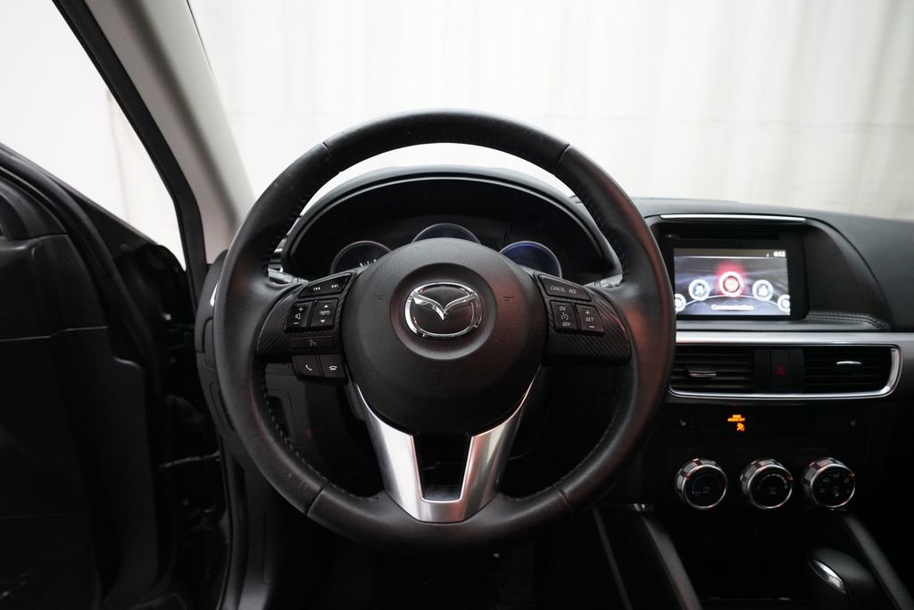 Used 2016 MAZDA CX-5 Touring image 4