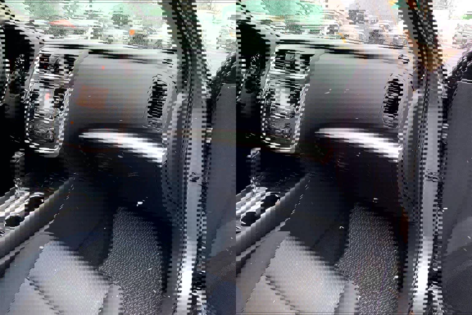 Used 2017 Nissan Altima 3.5 SR image 19