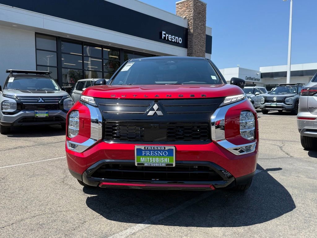 New 2026 Mitsubishi Outlander AWD image 2