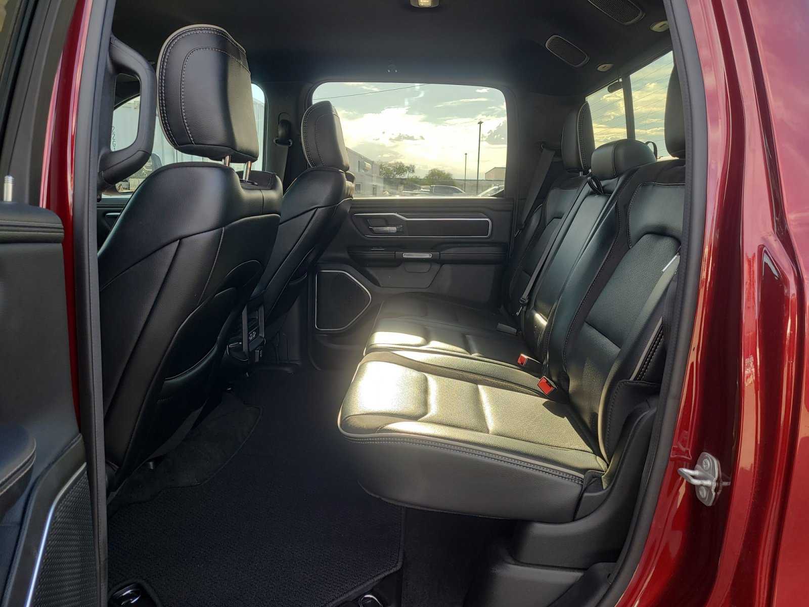 Used 2023 RAM 1500 Laramie AWD/4WD image 24