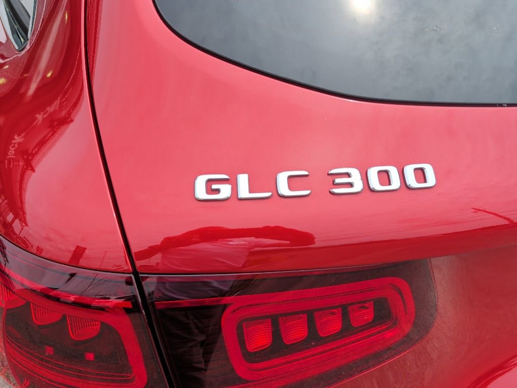 Used 2022 Mercedes-Benz GLC 300 image 13