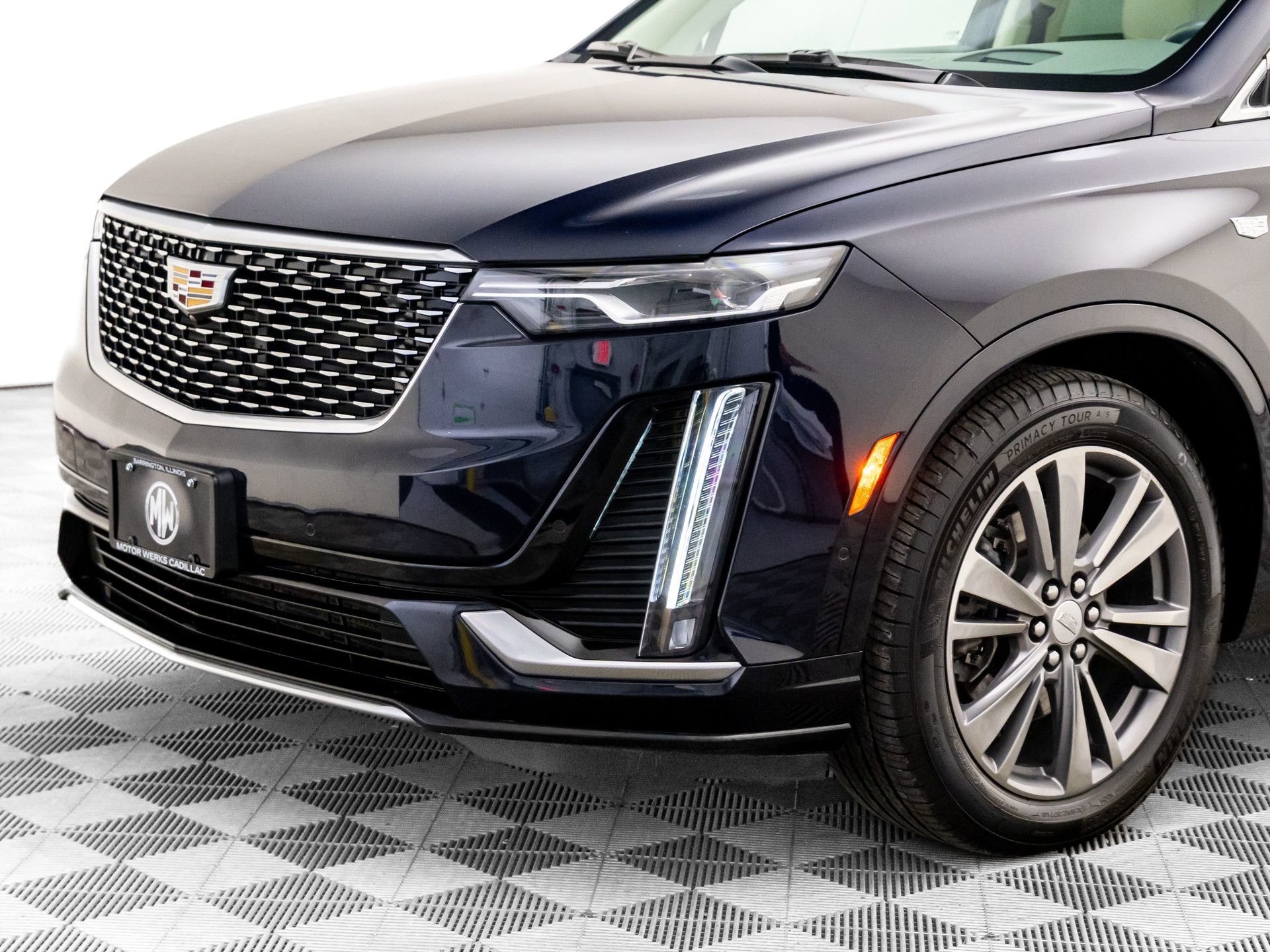 Used 2021 Cadillac XT6 Premium Luxury image 38