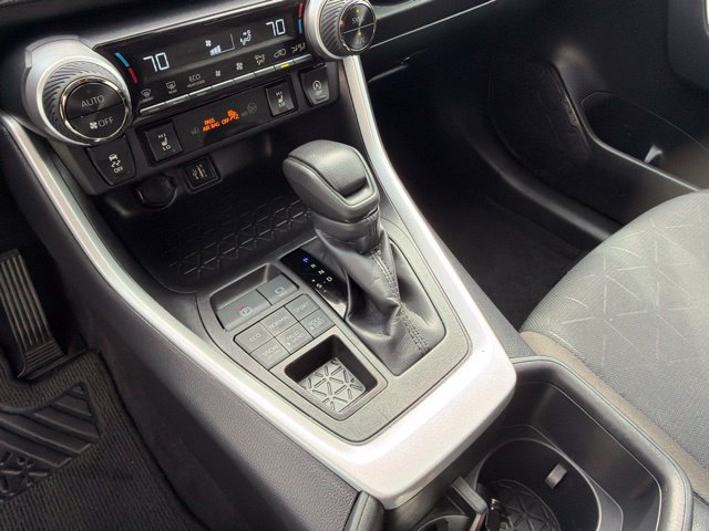 Used 2025 Toyota RAV4 XLE w/ Weather Package AWD/4WD image 20