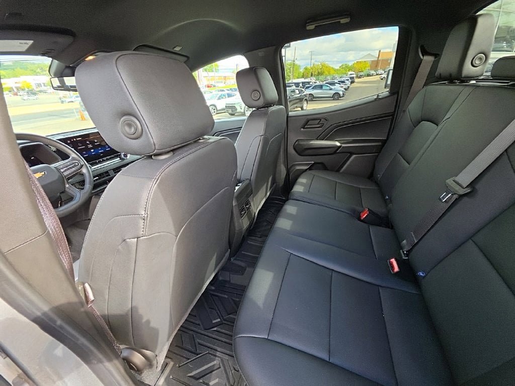 Used 2024 Chevrolet Colorado W/T w/ Safety Package RWD image 19